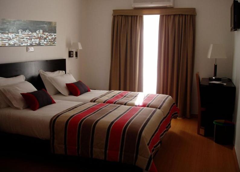 קסטרו ורדה Hotel A Esteva חדר תמונה